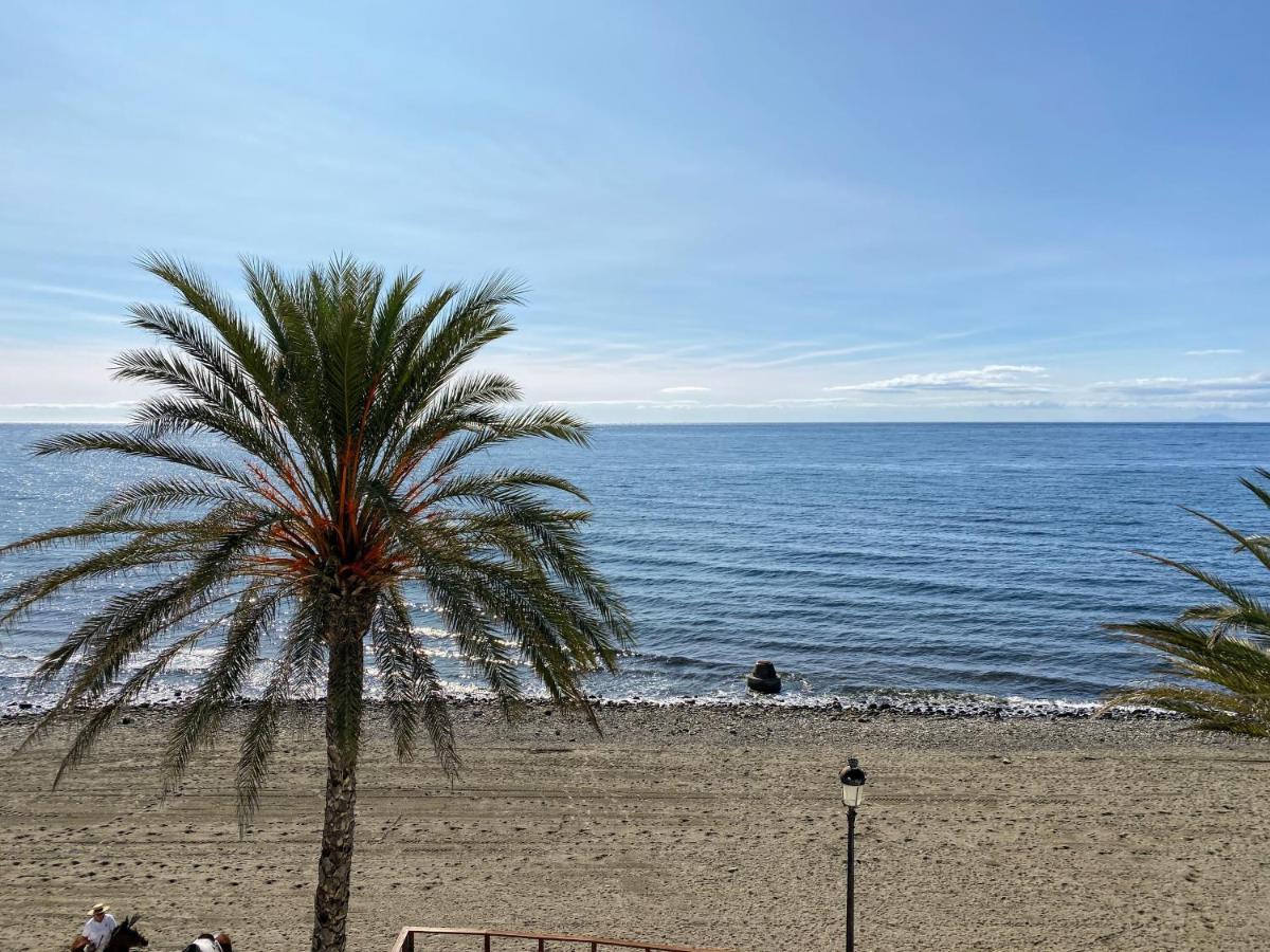 Cortijo Blanco Beachfront - Eaw Homes Марбелья Экстерьер фото